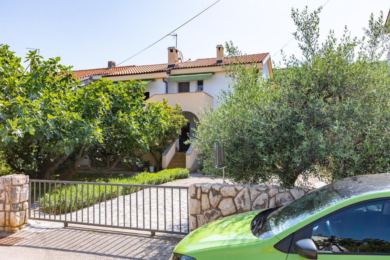 Apartments Vesna Punat Luaran gambar
