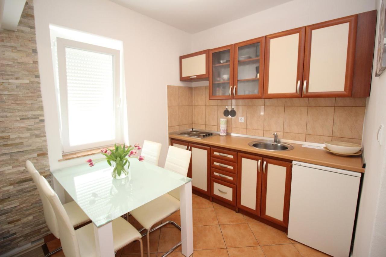 Apartments Vesna Punat Luaran gambar